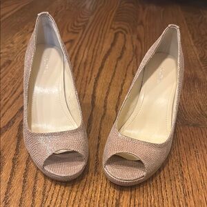 Calvin Klein Elegant Tan Peep-Toe Pumps size 8-1/2 M